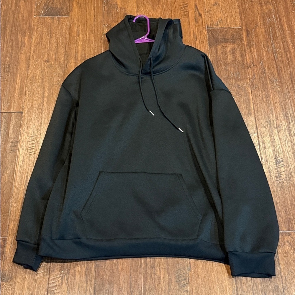 Brand New! 4XL Classic Black Hoodie - Picture 3 of 8